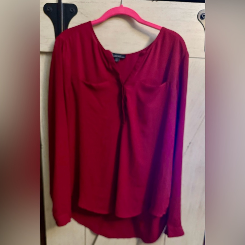 Signature Studio Long sleeve dress shirt in wine red